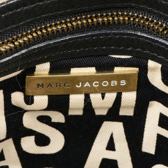Marc Jacob's black leather grained shoulder bag - Picture 6 of 11